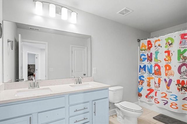 669 Fairway Drive, Acworth, GA 30101