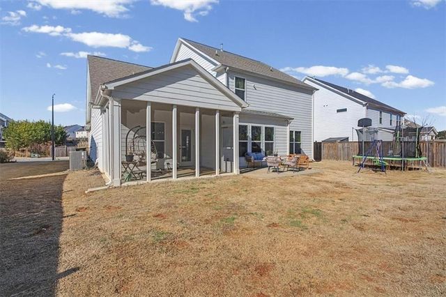 669 Fairway Drive, Acworth, GA 30101