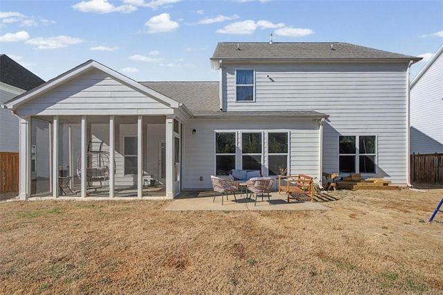 669 Fairway Drive, Acworth, GA 30101