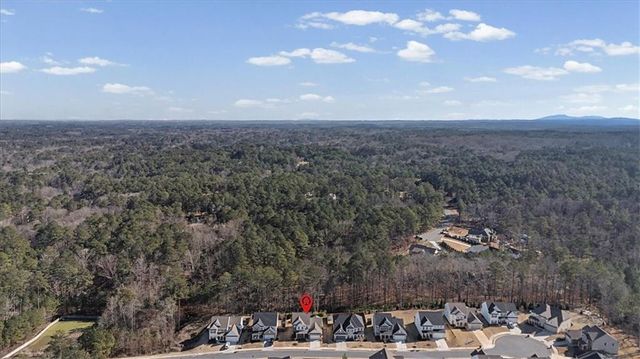 669 Fairway Drive, Acworth, GA 30101