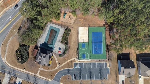 669 Fairway Drive, Acworth, GA 30101