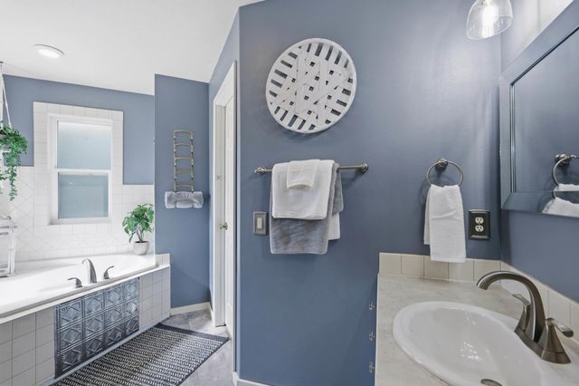 3404 E Buckley Ct, Mead, WA 99021