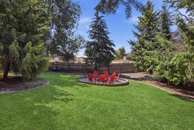 3404 E Buckley Ct, Mead, WA 99021