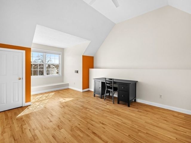 615 Saw Mill Brook Pkway, Newton, MA 02459