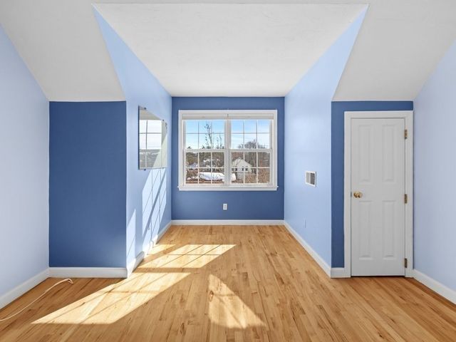 615 Saw Mill Brook Pkway, Newton, MA 02459