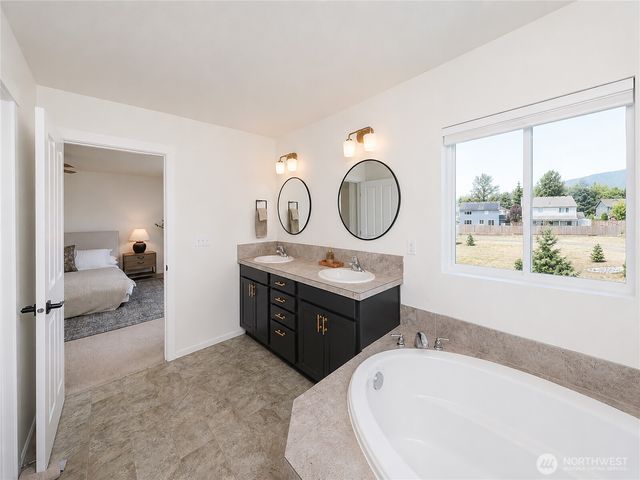 17701 Maple Street, Granite Falls, WA 98252