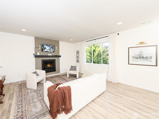 17701 Maple Street, Granite Falls, WA 98252
