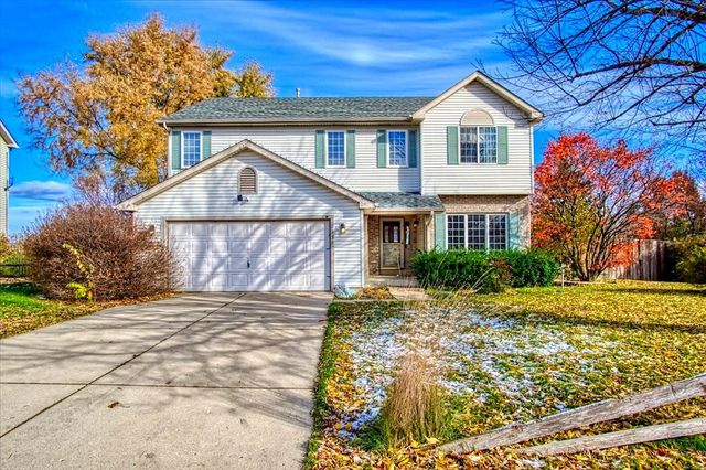 1731 Redwood Lane, Mchenry, IL 60050