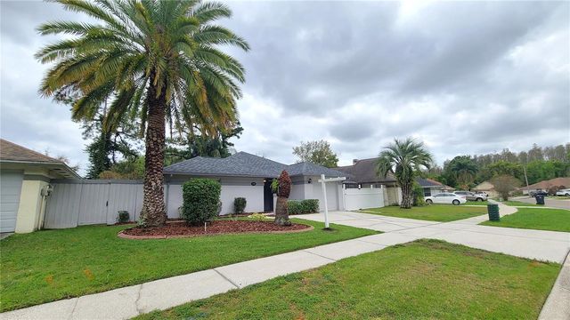 5938 BIRCHWOOD DRIVE, Tampa, FL 33625