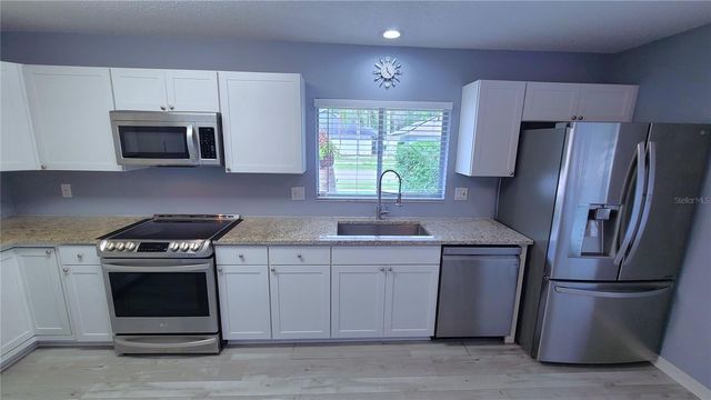 5938 BIRCHWOOD DRIVE, Tampa, FL 33625