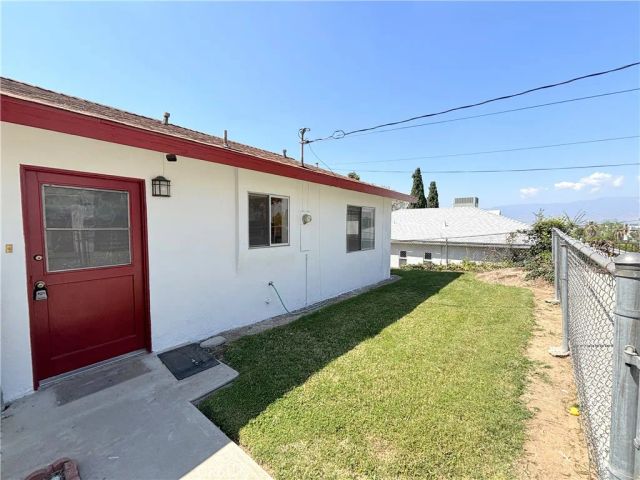 11185 San Juan, Loma Linda, CA 92354