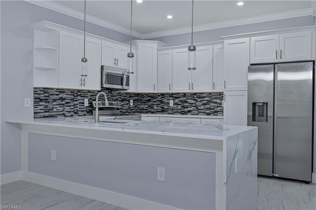 4338 Lexington AVE, FORT MYERS, FL 33905 — photo 5
