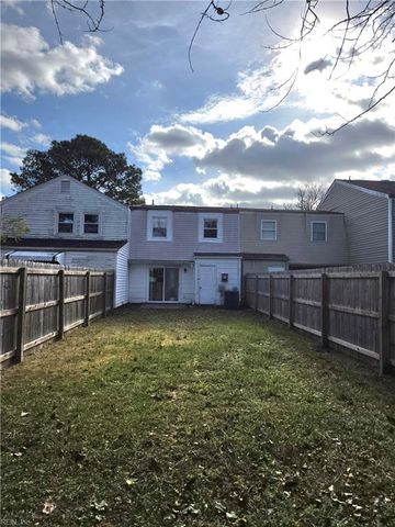5602 Banbury CT, Virginia Beach, VA 23462