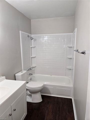 5602 Banbury CT, Virginia Beach, VA 23462