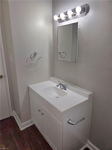 5602 Banbury CT, Virginia Beach, VA 23462