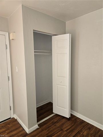 5602 Banbury CT, Virginia Beach, VA 23462
