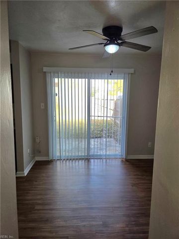 5602 Banbury CT, Virginia Beach, VA 23462