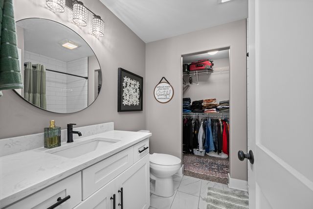 3037 Shanes Way 0, Bettendorf, IA 52722