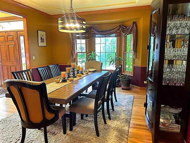 2484 Warwick Court, Aurora, IL 60503