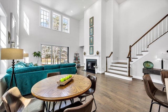 34 Briarwood, Plymouth, MA 02360