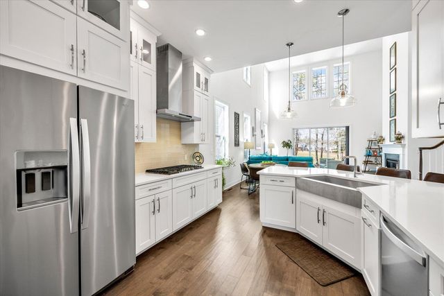 34 Briarwood, Plymouth, MA 02360