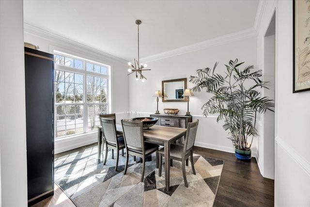 34 Briarwood, Plymouth, MA 02360