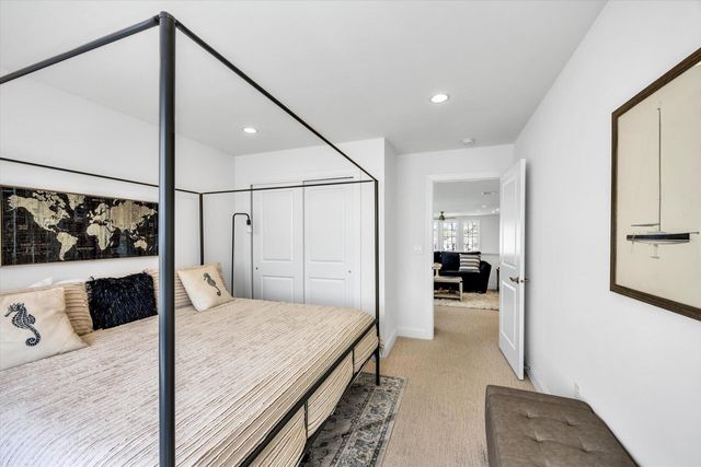 34 Briarwood, Plymouth, MA 02360