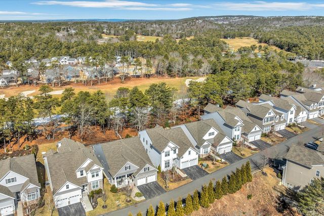 34 Briarwood, Plymouth, MA 02360