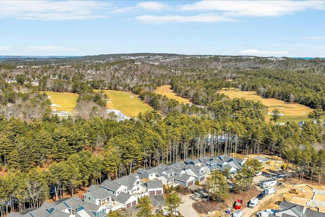 34 Briarwood, Plymouth, MA 02360