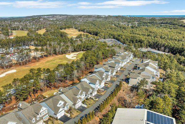 34 Briarwood, Plymouth, MA 02360