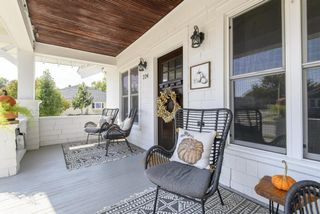 224 S Worthington STREET, Oconomowoc, WI 53066