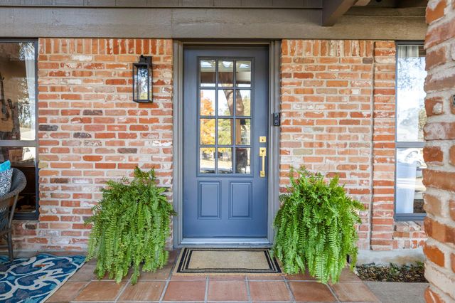 4507 Balcones Woods DR, Austin, TX 78759