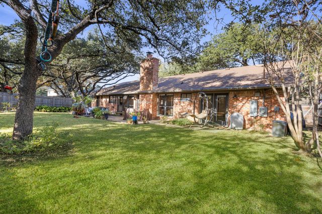 4507 Balcones Woods DR, Austin, TX 78759