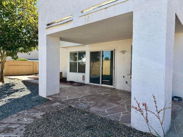 8105 Camino Paisano NW, Albuquerque, NM 87120