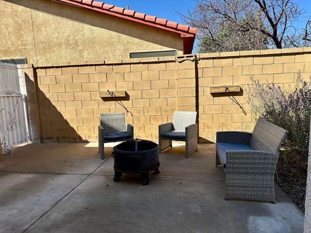8105 Camino Paisano NW, Albuquerque, NM 87120