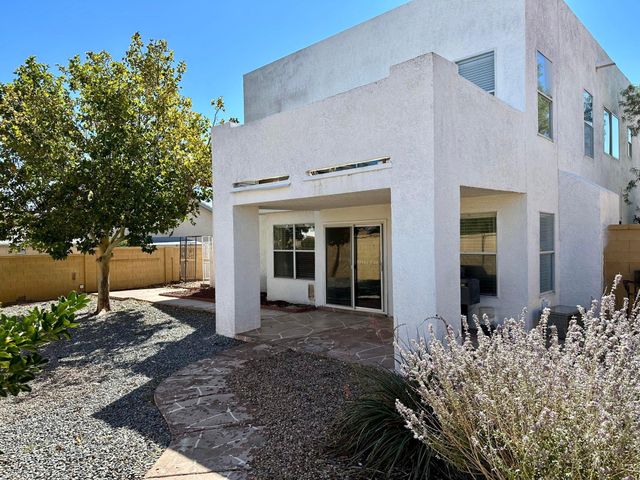 8105 Camino Paisano NW, Albuquerque, NM 87120