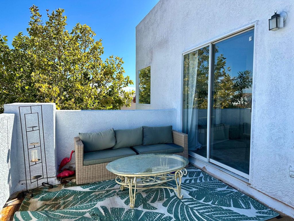 Image 36 of property listing at 8105 Camino Paisano NW, Albuquerque, NM 87120