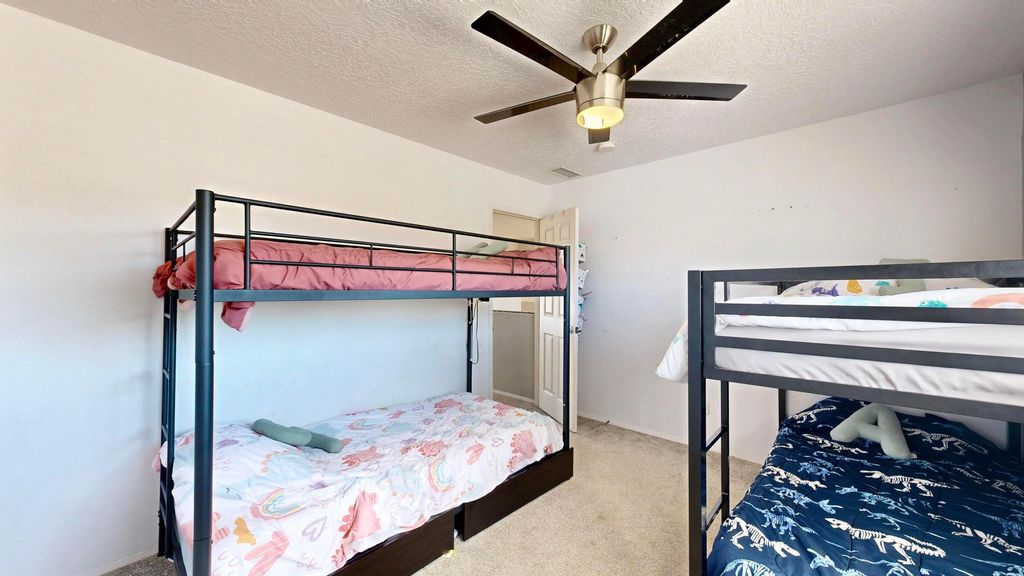 Image 39 of property listing at 8105 Camino Paisano NW, Albuquerque, NM 87120