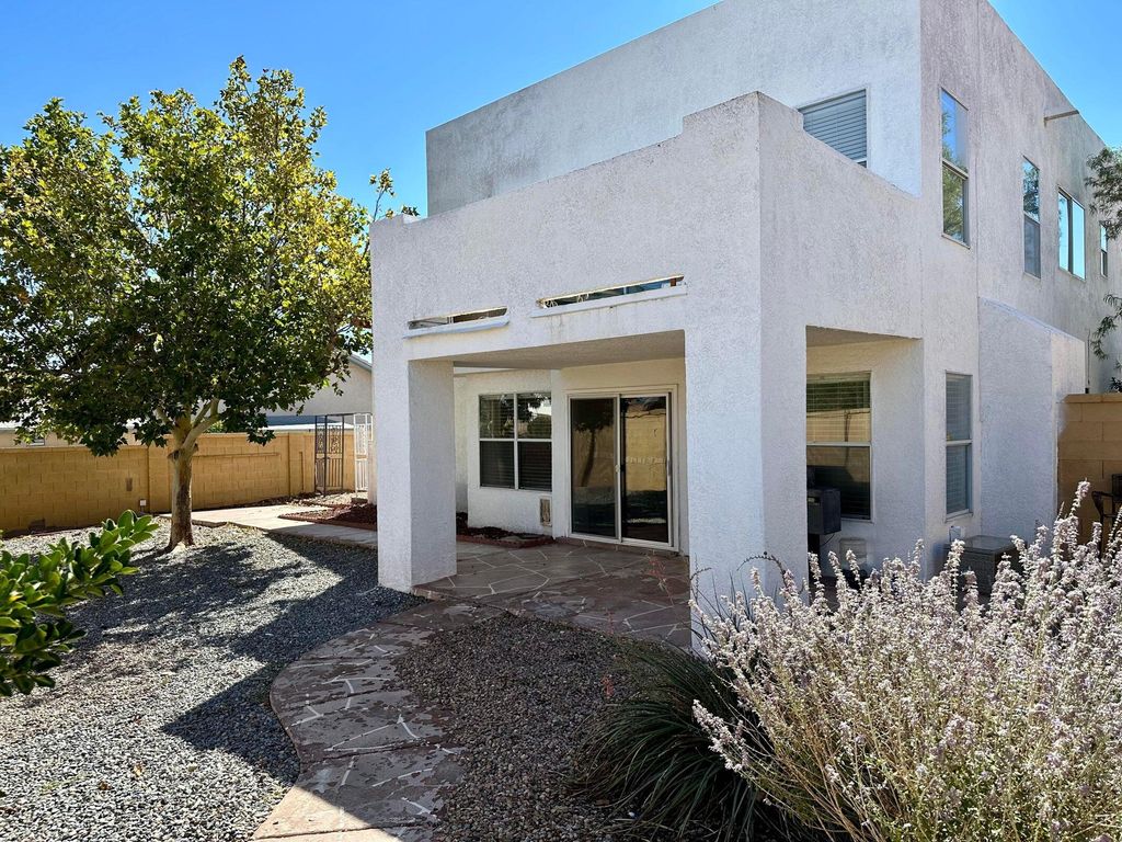 Image 52 of property listing at 8105 Camino Paisano NW, Albuquerque, NM 87120