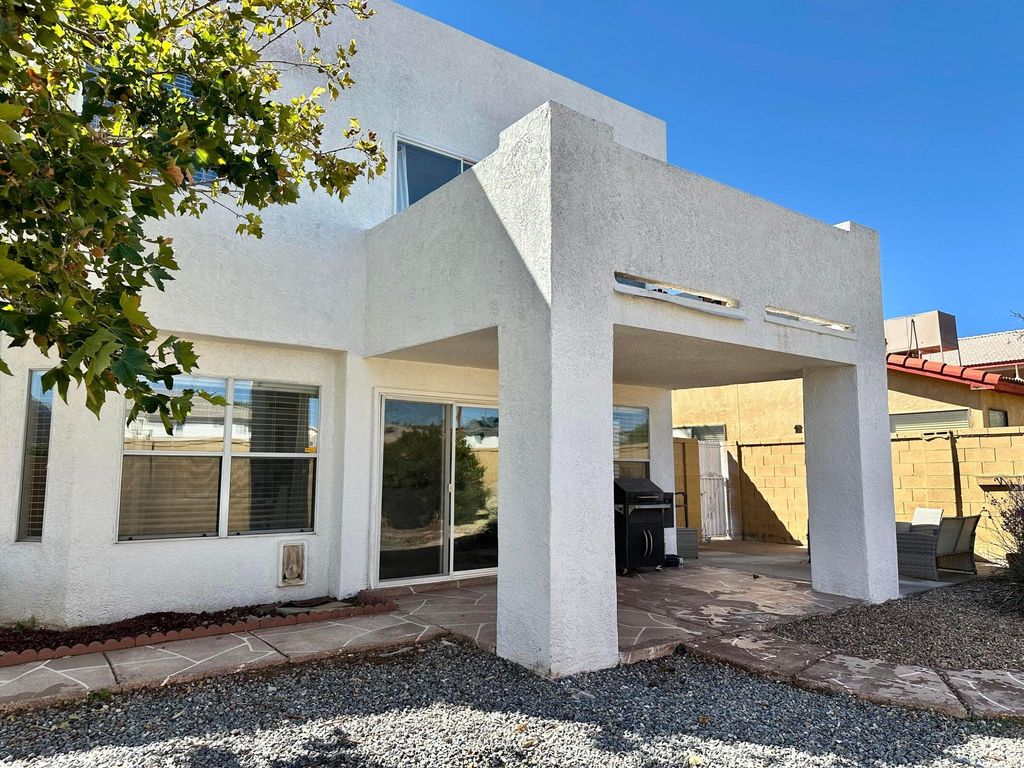Image 54 of property listing at 8105 Camino Paisano NW, Albuquerque, NM 87120