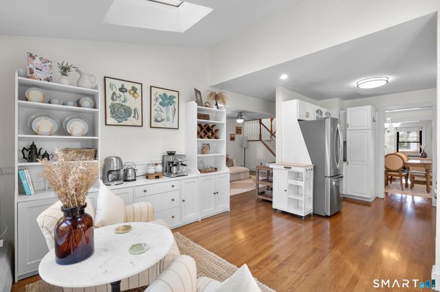 56 Knickerbocker Avenue, Stamford, CT 06907