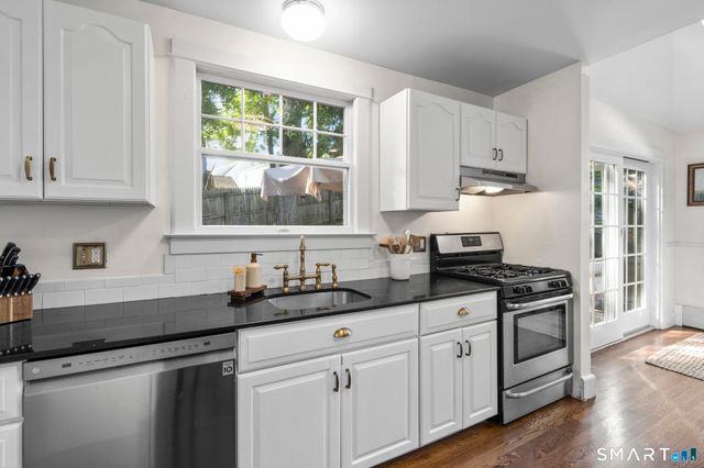 56 Knickerbocker Avenue, Stamford, CT 06907