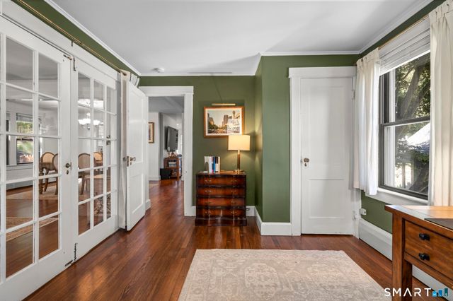 56 Knickerbocker Avenue, Stamford, CT 06907