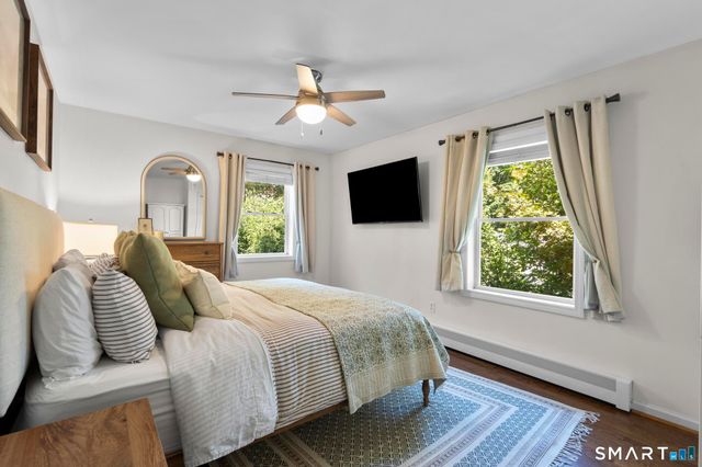 56 Knickerbocker Avenue, Stamford, CT 06907