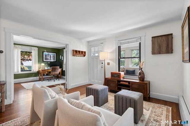 56 Knickerbocker Avenue, Stamford, CT 06907
