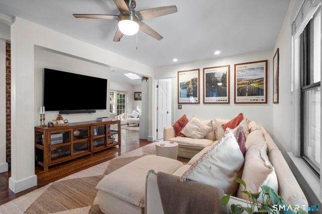 56 Knickerbocker Avenue, Stamford, CT 06907