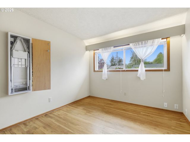 715 DAYTON Ave, Vancouver, WA 98664