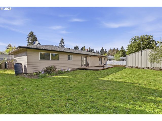 715 DAYTON Ave, Vancouver, WA 98664