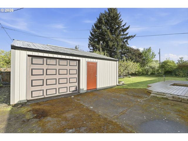 715 DAYTON Ave, Vancouver, WA 98664