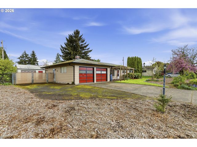 715 DAYTON Ave, Vancouver, WA 98664